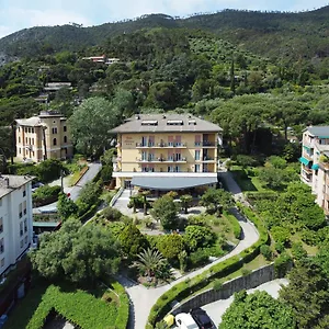 *** Hotel Adriana Italy